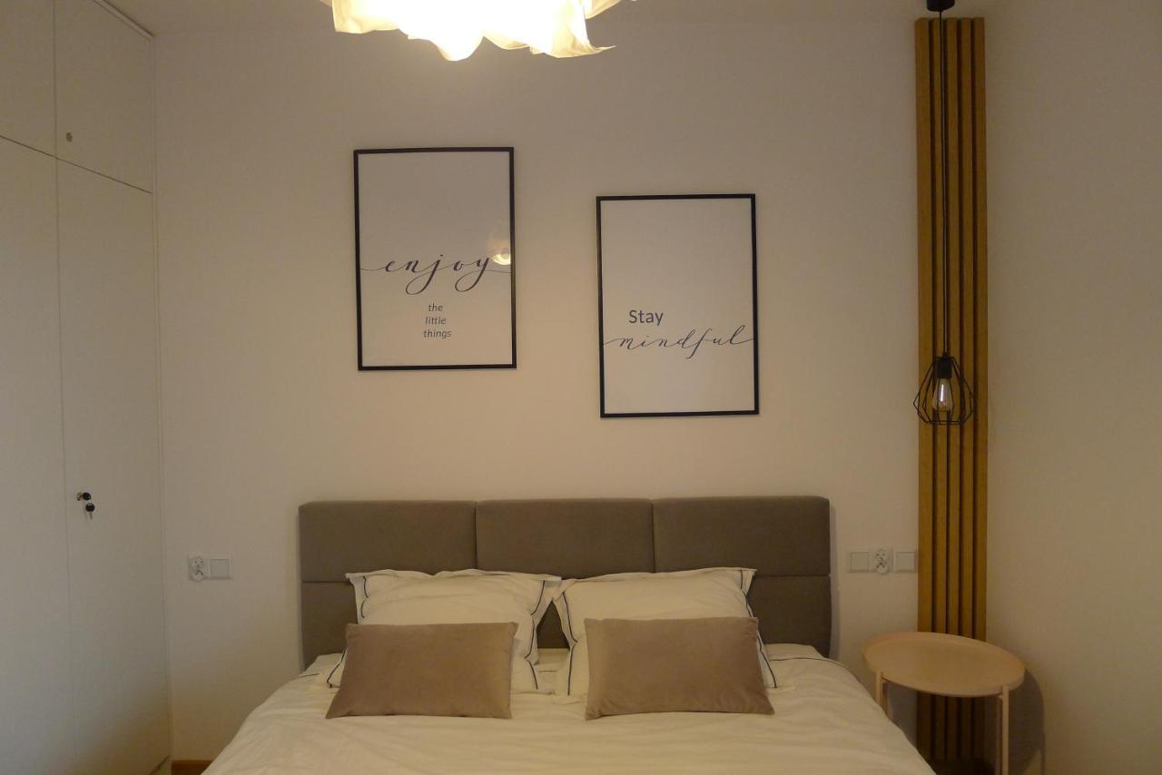 Loft Apartment *